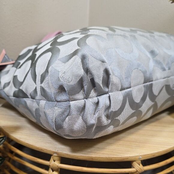 Coach Poppy Op Art Glam Tote - Picture 8 of 13